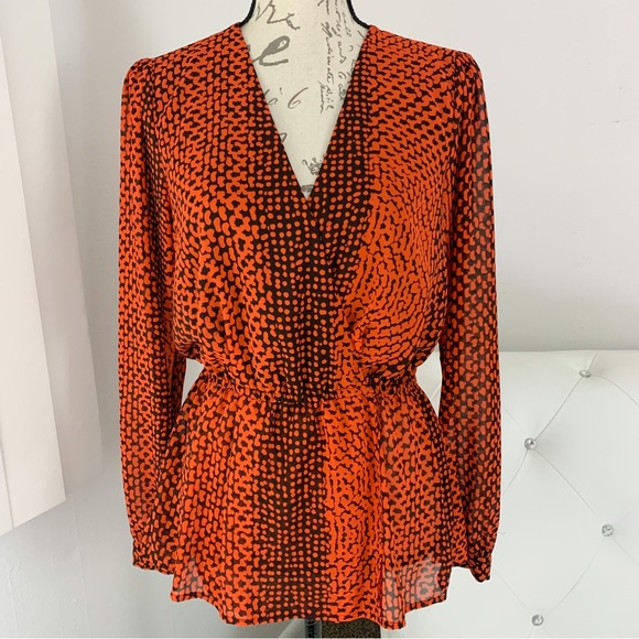 MICHAEL Michael Kors Tops - NEW Michael Kors Spotted Pattern Pullover V-Neck Long Sleeve Faux Wrap Blouse S
